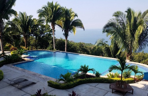 Tepic Condominio | Condominio de 1 habitación con vista al mar en Vista Encantada 307