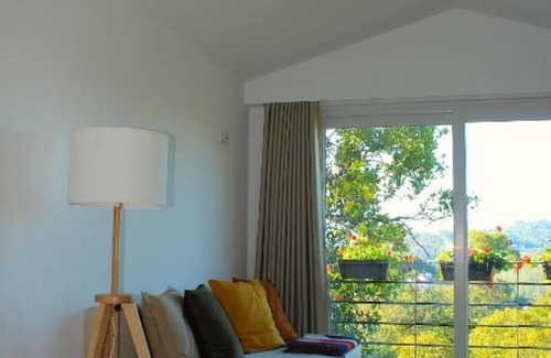 Ponte da Barca Casa | 1 bedroom private vacation home in vila nova de muãa