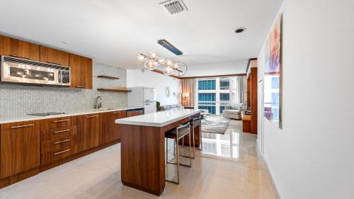 North Beach Apartamento | 1 Bedroom Private Residence at Carillon Miami Resort -911