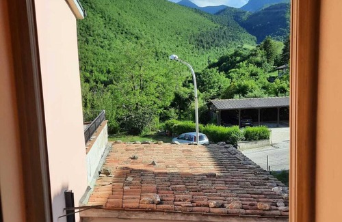 Colombara Casa | 1 Bedroom Private vacation home in Frontone