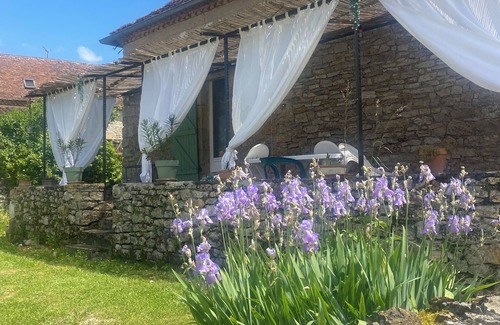 Figeac Casa | 1 bedroom private vacation home in figeac