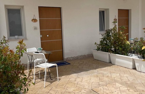 Municipio 3 Casa | 1 Bedroom Private vacation home in Bari