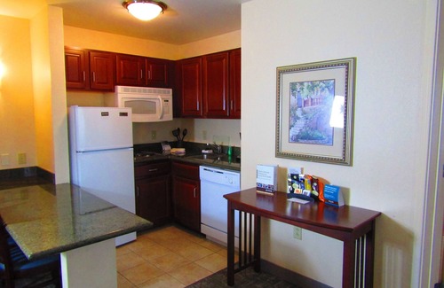 Rochester Condominio | 1 Bedroom | Queen Suite Near the River