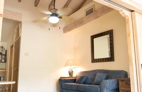 Colonia El Progreso Apartamento | 1 Bedroom Resort Suite + Pool