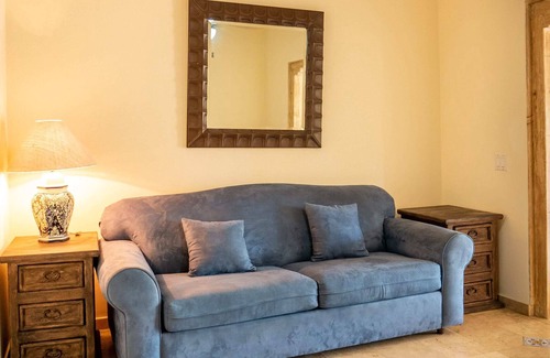 Colonia El Progreso Apartamento | 1 Bedroom Resort Suite + Pool