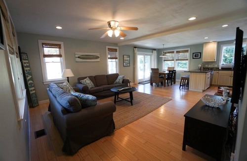 Oak Bluffs Casa | 1 Bedroom, Sleeps 4; perfect small family vacation home