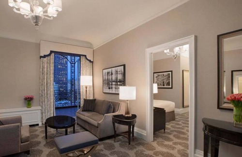 Nob Hill Casa | 1-Bedroom Suite at a 5⭐️ Hotel