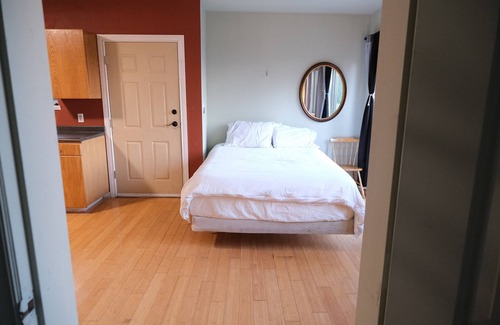 Campbell River Cama Y Desayuno | 1 Bedroom Suite With View