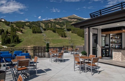Breckenridge Apartamento | 1 Bedroom Suite, Mountain resort amenities with gondola & shuttle access to town