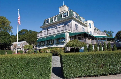 Jamestown Condominio | 1 Bedroom Suite w/ Kitchenette near Newport, overlooking the bay! Sleeps 4