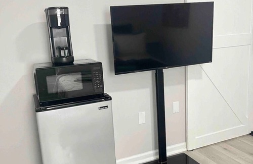 Charlotte Apartamento | 1-bedroom unit just 3 minutes drive to Spectrum Center