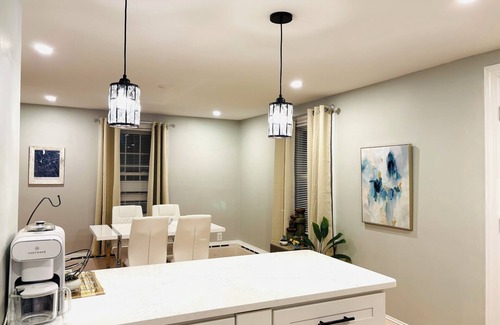 West Abington Apartamento | 1-bedroom unit with Private Entrance/ Laundry/Kitchen/Parking