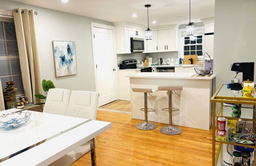West Abington Apartamento | 1-bedroom unit with Private Entrance/ Laundry/Kitchen/Parking