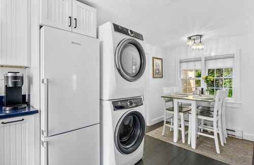 Orleans Casa | Bed, Splash & Beyond – Coastal Comfort Awaits