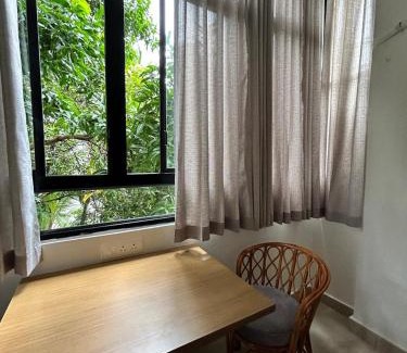 North Nada Apartamento | 1 BHK Fully Furnished - Soorya Madhavam Apartments - Flat No - C2 - Guruvayur, - 150m to North Nada - Family only