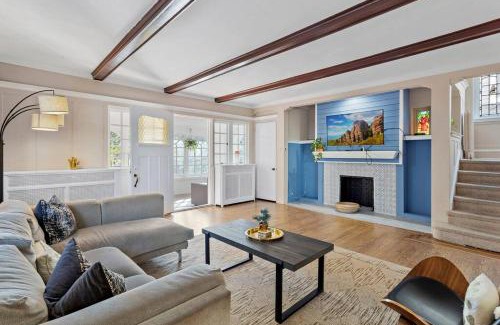 Atlantic City Casa | 1 Block to Beach - 8BR 5BA Modern Historic Home