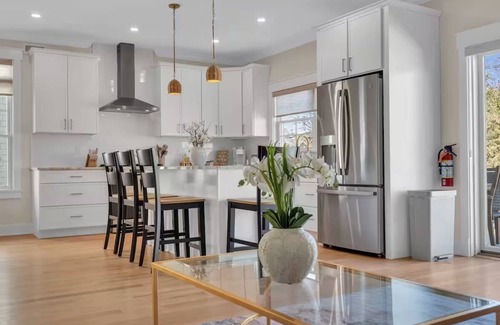 Ortley Beach Casa | 1 Block to Beach with Linens + Towels and Coffee Included