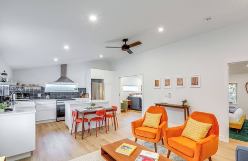 City Park Apartamento | < 1 Block to City Park: New-Build Apt in Denver!