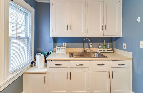 Adrian Casa | 1 Block to Downtown Adrian: Spacious Home!