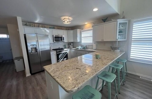 Sea Isle City Casa | 1 Block to Guarded Beach and Promenade