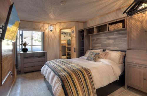 Purgatory Casa | 1 BR Angelhaus 109
