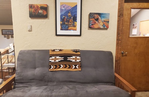 Ronan Apartamento | 1 BR apt nestled by the Rocky Mountains
