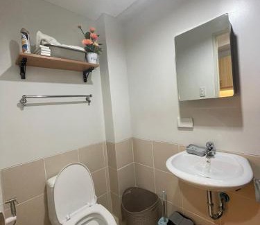 Davao Apartamento | 1 BR Condo with balcony in Verdon Parc with Sea View