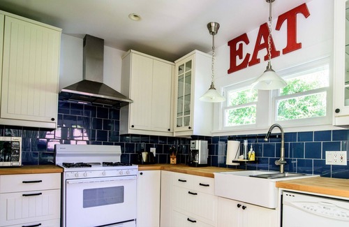 Mill Valley Cabaña | 1 BR Large Garden Cottage en el centro de Mill Valley Boyle Park - OCT LEY ESPECIAL
