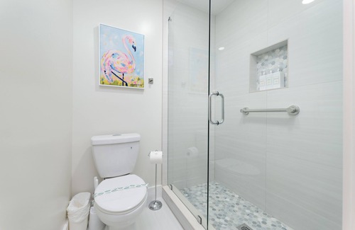 Jacksonville Beach Hotel | 1-BR Oceanfront Gem - D