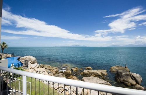 Nelly Bay Apartamento | 1 Bright Point Apartment 4202