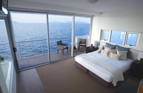 Nelly Bay Apartamento | 1 Bright Point Apartment 5201