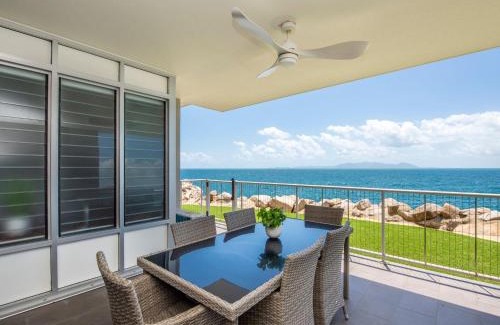 Nelly Bay Apartamento | 1 Bright Point Apartment 4105