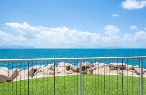 Nelly Bay Apartamento | 1 Bright Point Apartment 4105