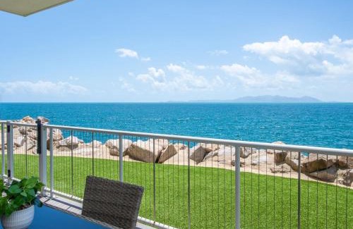 Nelly Bay Apartamento | 1 Bright Point Apartment 4105