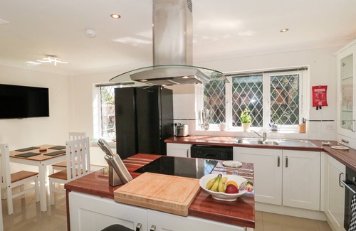 Poole Cabaña | 1 Charlotte Close