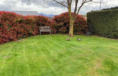 Wanaka Casa | 1 - Delightfully fresh, private home close to town