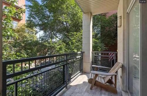 River West Apartamento | 1 Garage Parking Pool Table Up To 1Gb Wifi Speed