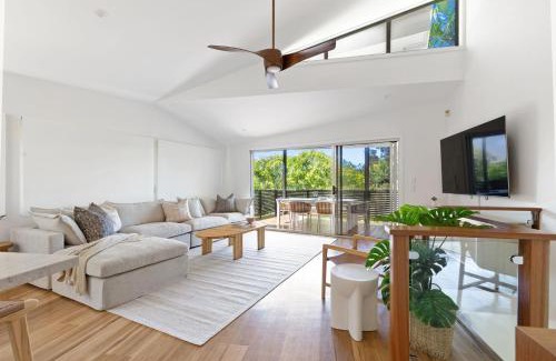 Sunshine Beach Casa | 1 Horizon Terraces Beautifully Styled Duplex Perfect Beach Vibes