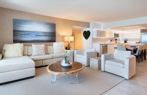 South Beach Condominio | 1 Hotel & Homes. Direct ocean, beach and pool view. In South Beach. Miami Beach