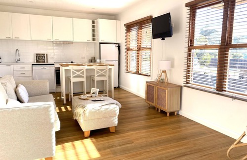 Terrigal Casa | 1 Hour from Sydney 500 meters to Terrigal beach, restaurants and night life.