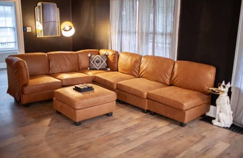 Columbia Casa | #1 Location, Large House, Chic!