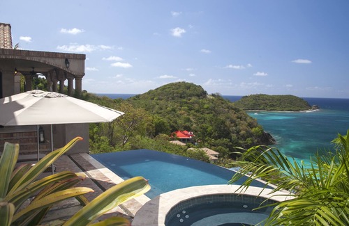 Rendezvous & Ditleff Casa | #1 Luxury Vacation Rental in St. John- Stunning, Luxury Family/Couples Private Villa, 4 EQUAL KIN...