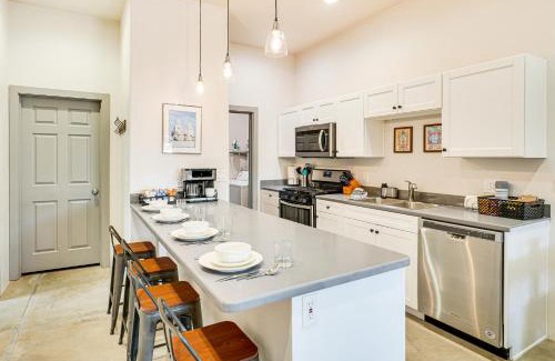 Barrio San Antonio Casa | 1 Mi To Arizona Stadium Charming Tucson Condo!