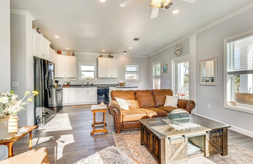 Truckland Casa | 1 Mi to Beach Access: Home w/ Porch in Fort Myers!