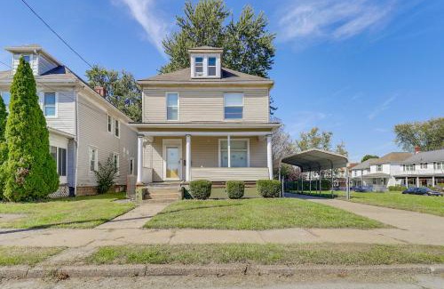 Steubenville Casa | 1 Mi to Dtwn and Franciscan University Home with Yard