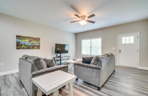 Crossville Casa | 1 Mi to Dtwn Crossville Spacious Home with Patio!