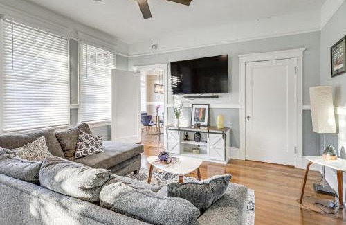 Macon Casa | 1 Mi to Dtwn Welcoming Macon Home with Yard
