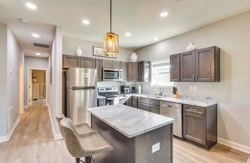 Tallahassee Apartamento | 1 Mi to Florida State Capitol: Tallahassee Escape