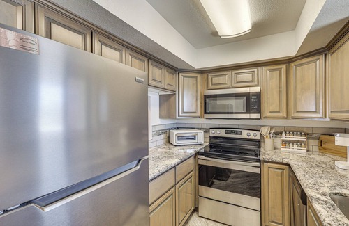 Lake Havasu City Apartamento | 1 Mi to Lake Havasu: Outdoor Rec Hub w/ Views!