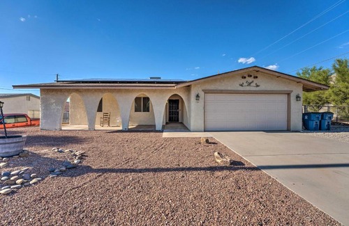 Lake Havasu City Casa | 1 Mi to Lake Havasu Home with Pool
